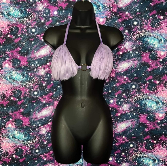 Dolls Kill Tops - Smoking Daisies Lavender Faux Fur Bra